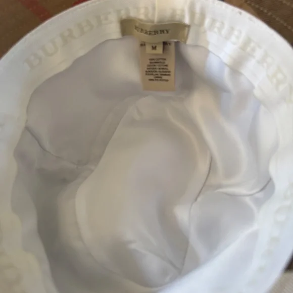 Burberry Signature Color – Size Medium, Slightly Used, Great Condition Burberry Signature Color – Size Medium, Slightly Used, Great  main image 2